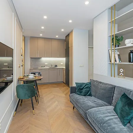 Brand New In Old Town By Hostlovers Kaunas