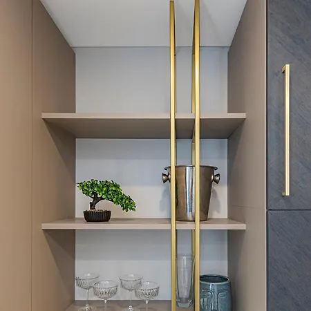 Brand New In Old Town By Hostlovers Apartment