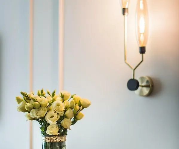 Apartment Brand New In Old Town By Hostlovers *